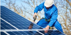 Installation Maintenance Panneaux Solaires Photovoltaïques à Ruille-le-Gravelais